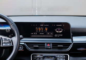 Подержанный автомобиль Kia Seltos 2023 года (12 фото)