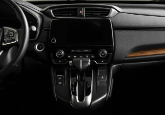 Подержанный автомобиль Honda CR-V 2019 года (14 фото)