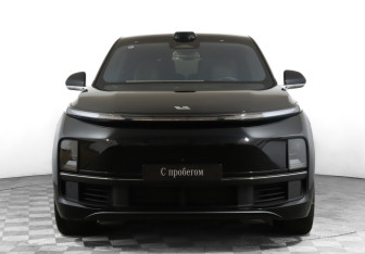 Подержанный автомобиль LiXiang L9 2024 года (2 фото)