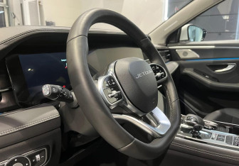 Подержанный автомобиль Jetour X90 Plus 2023 года (11 фото)