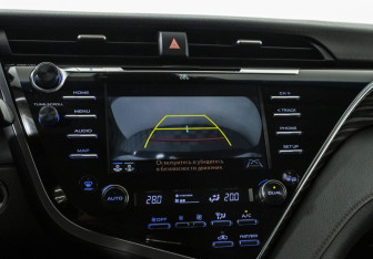 Подержанный автомобиль Toyota Camry Sedan 2020 года (17 фото)