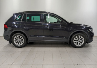 Подержанный автомобиль Volkswagen Tiguan 2019 года (4 фото)