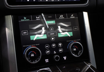 Подержанный автомобиль Land Rover Range Rover 2018 года (19 фото)
