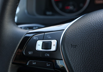 Подержанный автомобиль Volkswagen Multivan 2019 года (24 фото)
