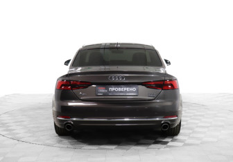 Подержанный автомобиль Audi A5 Coupe 2016 года (6 фото)
