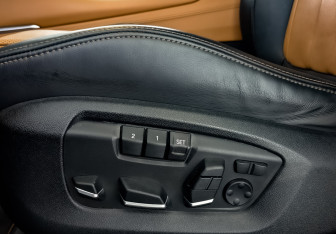 Подержанный автомобиль BMW X6 2018 года (27 фото)