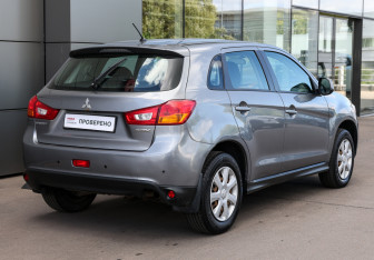 Подержанный автомобиль Mitsubishi ASX 2014 года (5 фото)