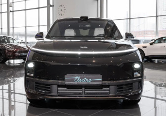 Новый LiXiang L9 2025 (2 фото)