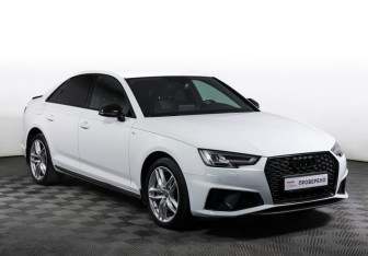 Подержанный автомобиль Audi A4 Sedan 2019 года (3 фото)