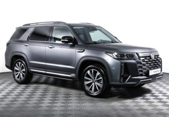 Подержанный автомобиль Changan CS95 2023 года (3 фото)