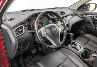 Подержанный автомобиль Nissan Qashqai 2016 года (16 фото)