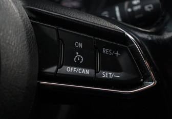 Подержанный автомобиль Mazda CX-5 2017 года (15 фото)