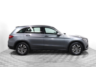 Подержанный автомобиль Mercedes-Benz GLC Coupe 2018 года (4 фото)
