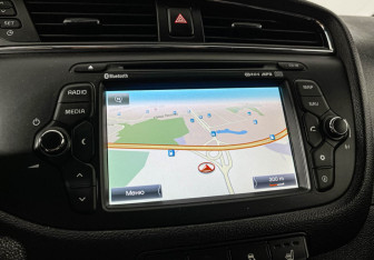 Подержанный автомобиль Kia Ceed GT 2017 года (17 фото)