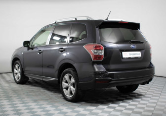 Подержанный автомобиль Subaru Forester Suv 2013 года (7 фото)