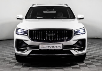 Подержанный автомобиль Geely Monjaro 2023 года (2 фото)