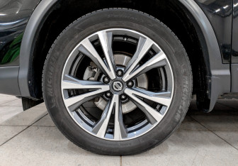 Подержанный автомобиль Nissan Qashqai 2021 года (18 фото)