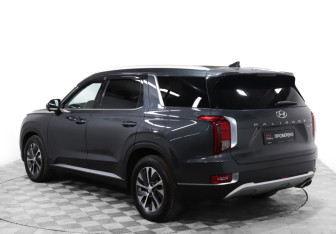 Подержанный автомобиль Hyundai Palisade 2021 года (7 фото)
