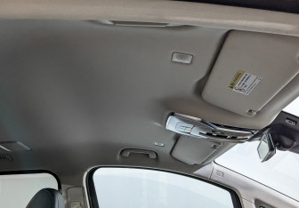 Подержанный автомобиль Hongqi HQ9 2022 года (21 фото)