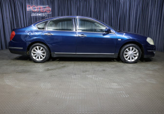 Подержанный автомобиль Nissan Teana 2006 года (4 фото)