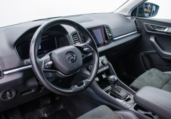 Подержанный автомобиль Skoda Karoq 2020 года (9 фото)