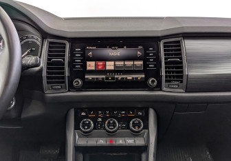 Подержанный автомобиль Skoda Kodiaq 2021 года (17 фото)