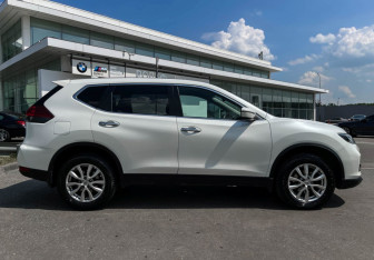 Подержанный автомобиль Nissan X-Trail 2020 года (4 фото)