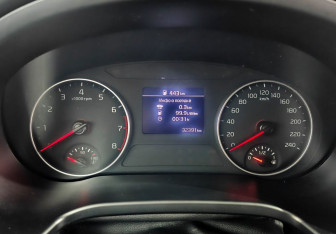 Подержанный автомобиль Kia Seltos 2021 года (13 фото)