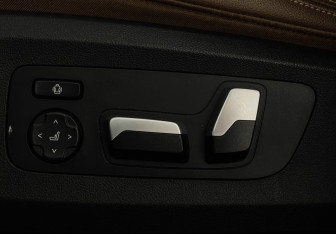 Подержанный автомобиль BMW X5 2019 года (17 фото)