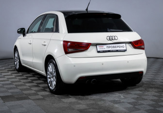 Подержанный автомобиль Audi A1 2014 года (7 фото)