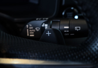 Подержанный автомобиль Mitsubishi Outlander 2022 года (11 фото)