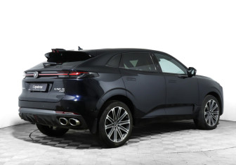 Подержанный автомобиль Changan UNI-K 2024 года (5 фото)