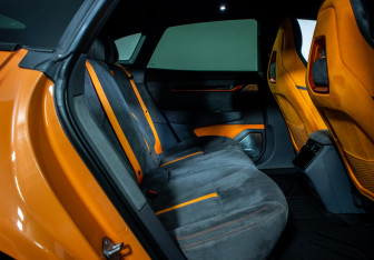 Подержанный автомобиль Zeekr 001 2023 года (9 фото)