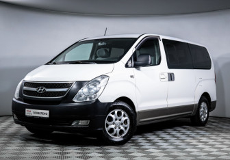 Подержанный автомобиль Hyundai H-1 2012 года (1 фото)