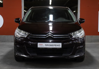 Подержанный автомобиль Citroen C4 Hatchback 2011 года (2 фото)