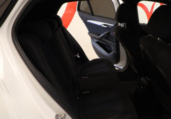 Подержанный автомобиль BMW X2 2019 года (22 фото)