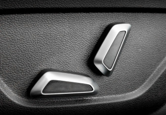 Подержанный автомобиль Geely Coolray 2024 года (20 фото)