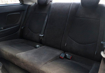 Подержанный автомобиль Kia Cerato Coupe 2011 года (10 фото)