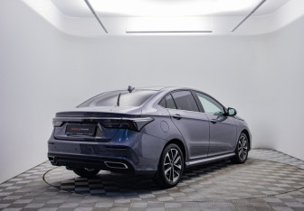 Подержанный автомобиль Omoda S5 2023 года (5 фото)