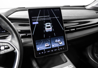 Подержанный автомобиль Geely Preface 2024 года (15 фото)