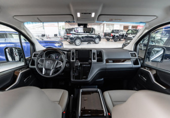 Новый Toyota Alphard 2025 (7 фото)