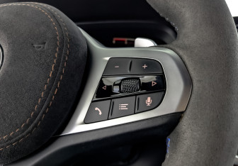 Подержанный автомобиль BMW X6 2021 года (30 фото)