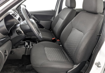 Подержанный автомобиль LADA (ВАЗ) Granta Sedan 2023 года (20 фото)