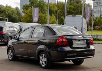 Подержанный автомобиль Chevrolet Aveo Sedan 2008 года (5 фото)