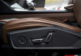 Подержанный автомобиль Audi A6 allroad 2019 года (17 фото)