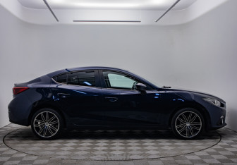 Подержанный автомобиль Mazda 3 Sedan 2014 года (4 фото)