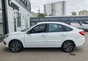 Подержанный автомобиль LADA (ВАЗ) Granta Liftback 2021 года (8 фото)