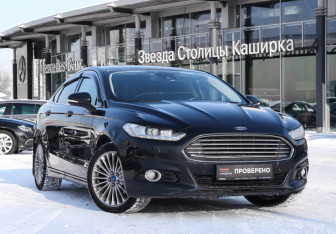 Подержанный автомобиль Ford Mondeo Sedan 2015 года (24 фото)