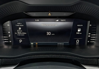 Подержанный автомобиль Skoda Karoq 2022 года (16 фото)