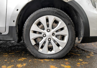 Подержанный автомобиль Kia Rio Hatchback 2021 года (18 фото)